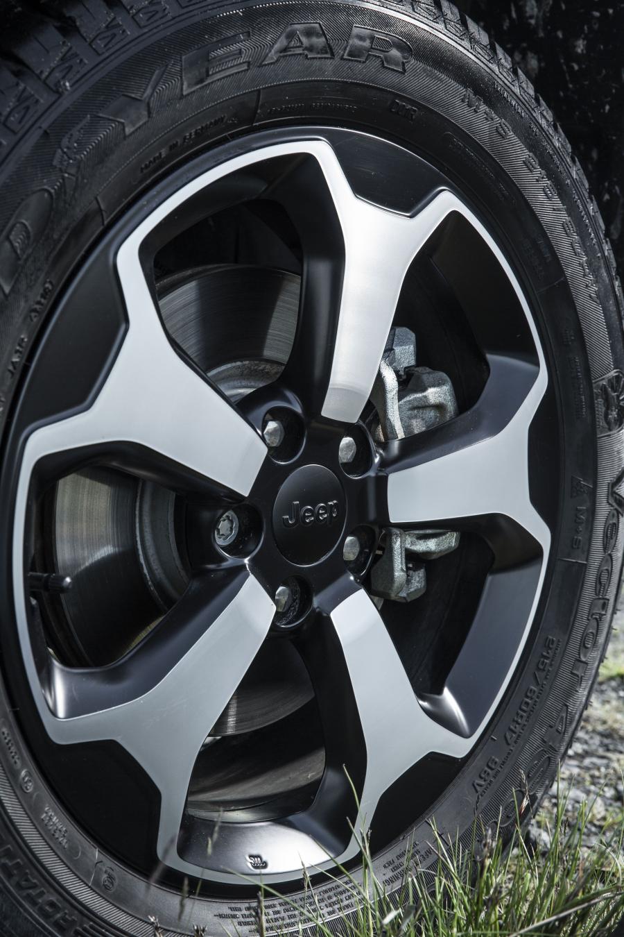 Колеса Jeep Renegade Trailhawk (BU) 2018 года  (UK) (фото 35 из 36)